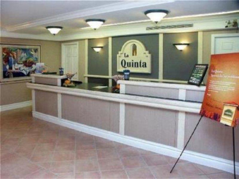 La Quinta Inn By Wyndham Reno Εσωτερικό φωτογραφία